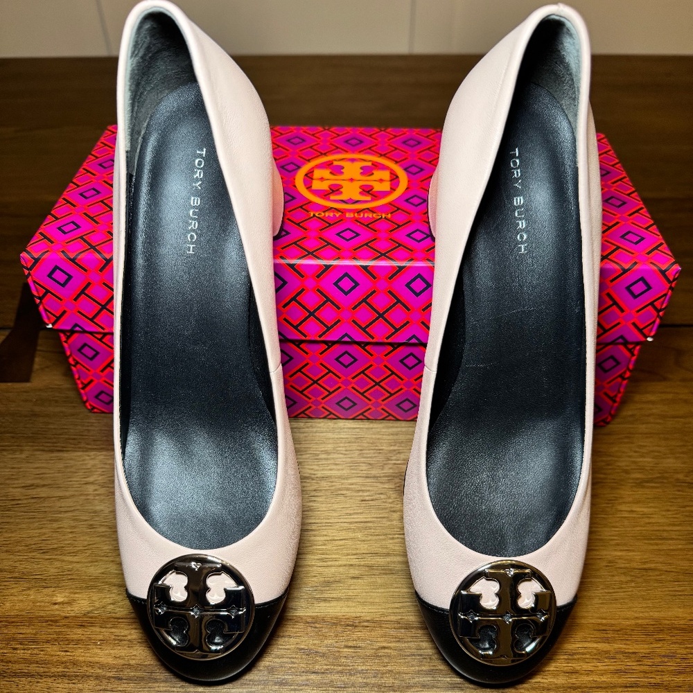 Tory Burch Block Heel Pumps – Size 7 – Pink & Black Colorblock